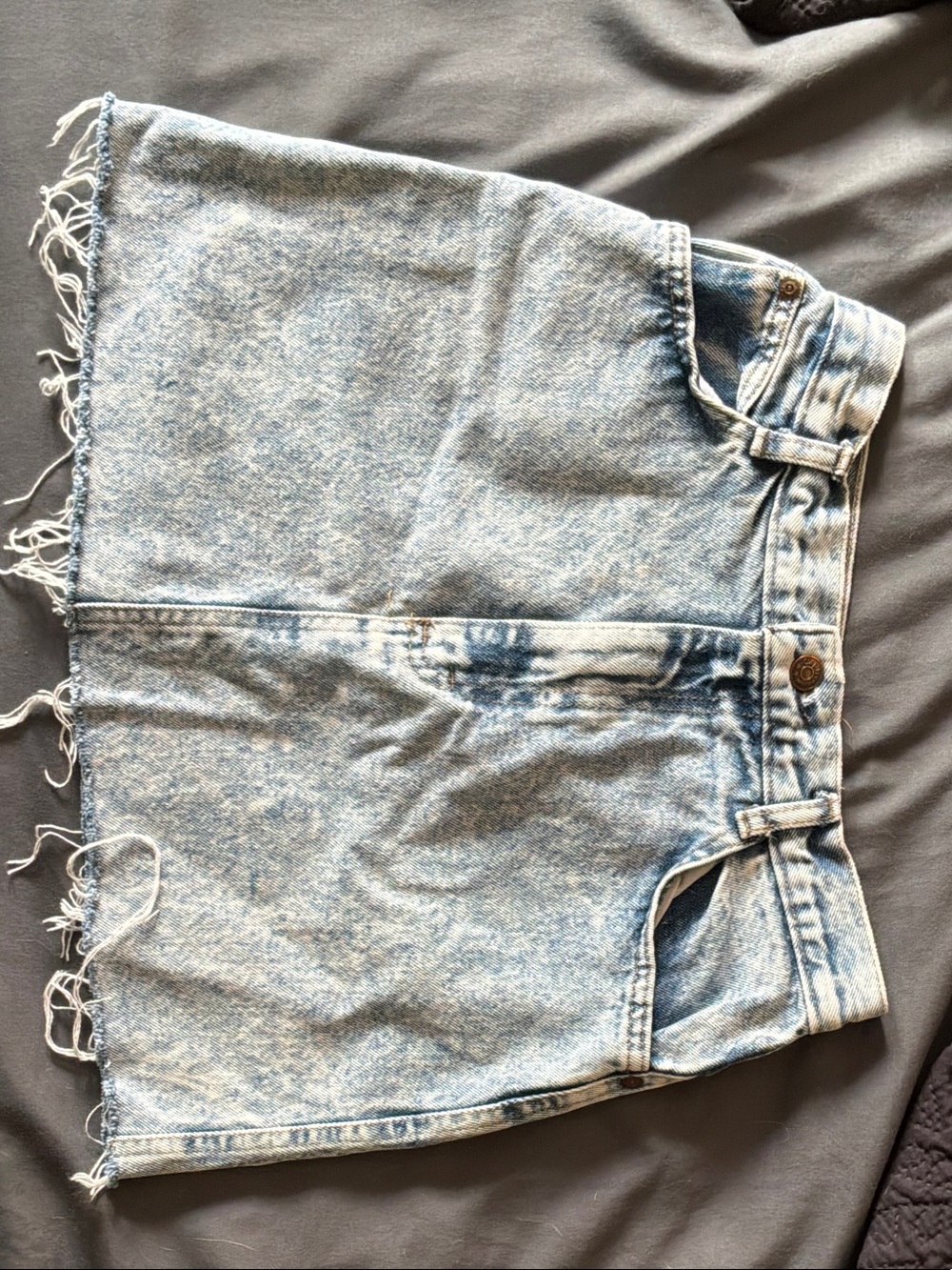 Source Unknown Light Blue Acid Wash Denim Midi Skirt - Frayed Hem
